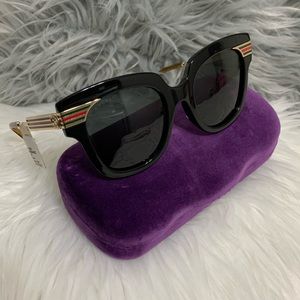 Gucci 💚❤️💛 Black Sunglasses 😎